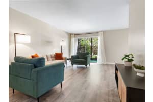 6857 WHITMAN WAY, SARASOTA, FL 34243 Sold 11/25/24