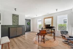 5474 SUMMIT GLEN, BRADENTON, FL 34203 Sold 05/02/25