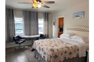 1901 HYDE PARK ST #G, SARASOTA, FL 34239 - MLS#MFRA4623194