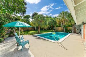 3510 IROQUOIS AVENUE, SARASOTA, FL 34234 Sold 12/11/24