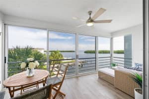 600 SUTTON PLACE, LONGBOAT KEY, FL 34228 Sold 10/21/24