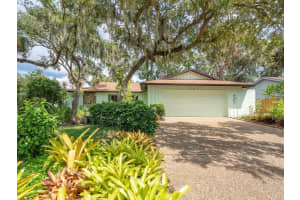 5437 CREEPING HAMMOCK DRIVE, SARASOTA, FL 34231 Sold 11/01/24