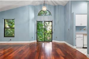 45 HOULE AVENUE, SARASOTA, FL 34232 Sold 03/28/25