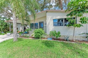 911 52ND AVENUE, BRADENTON, FL 34207 Sold 10/29/24
