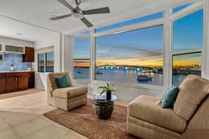 174 GOLDEN GATE POINT, SARASOTA, FL 34236 Sold 01/30/25
