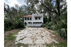 424 AVENUE B NE, WINTER HAVEN, FL 33881 Sold 10/16/24