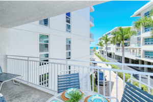 6518 MIDNIGHT PASS ROAD, SARASOTA, FL 34242 Sold 10/21/24
