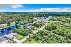 2178 DOOLITTLE LANE, PORT CHARLOTTE, FL 33953 Sold 12/23/24