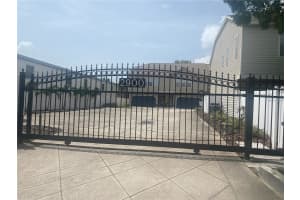 2900 AZEELE STREET, TAMPA, FL 33609 Sold 10/17/24