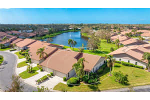 3977 WILSHIRE CIRCLE, SARASOTA, FL 34238 Sold 02/28/25