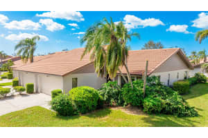 3977 WILSHIRE CIRCLE, SARASOTA, FL 34238 Sold 02/28/25