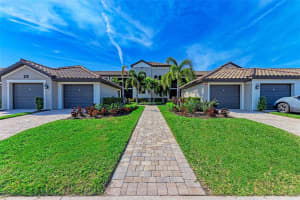 5710 PALMER CIRCLE, LAKEWOOD RANCH, FL 34211 - MLS#MFRA4623915