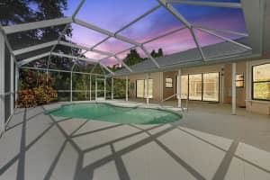 4604 VINTAGE DRIVE, SARASOTA, FL 34243 Sold 11/04/24