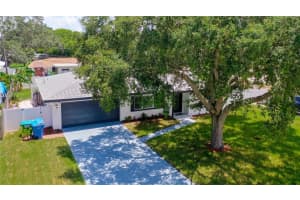 1475 VIEWTOP DRIVE, CLEARWATER, FL 33764 Sold 12/16/24