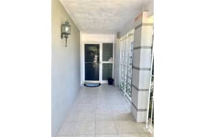 1714 MEADOWOOD STREET, SARASOTA, FL 34231 - MLS#MFRA4624047