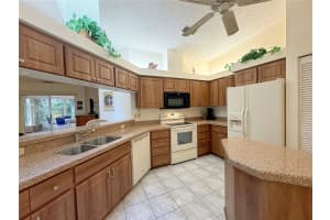5730 GARDEN LAKES DRIVE, BRADENTON, FL 34203 Sold 02/28/25