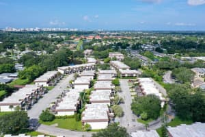 3354 RAMBLEWOOD COURT, SARASOTA, FL 34237 Sold 02/12/25