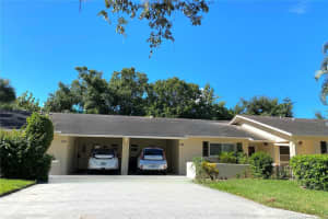 390 301 BOULEVARD, BRADENTON, FL 34205 Sold 10/29/24