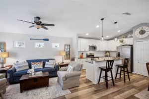 12630 SHIMMERING OAK CIRCLE, VENICE, FL 34293 Sold 12/02/24