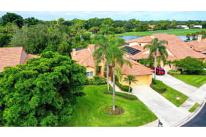 7740 CALLE FACIL, SARASOTA, FL 34238 Sold 02/21/25