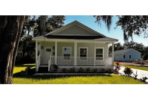 710 N Thomas St, PLANT CITY