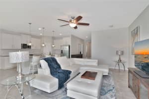7314 47TH AVENUE CIRCLE, BRADENTON, FL 34203 Sold 01/09/25