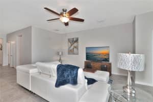 7314 47TH AVENUE CIRCLE, BRADENTON, FL 34203 Sold 01/09/25