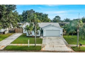 6774 BRENTFORD ROAD, SARASOTA, FL 34241 Sold 12/19/24