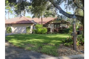 5456 GOLF POINTE DRIVE, SARASOTA, FL 34243 Sold 12/30/24