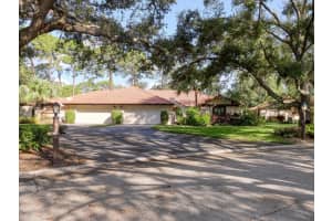 5456 GOLF POINTE DRIVE, SARASOTA, FL 34243 Sold 12/30/24