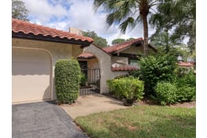 5456 GOLF POINTE DRIVE, SARASOTA, FL 34243 Sold 12/30/24