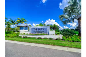 17745 LUCAYA DRIVE, LAKEWOOD RANCH, FL 34202 Sold 06/30/25