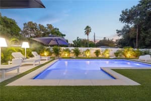 2160 SUNNYSIDE LANE, SARASOTA, FL 34239 Sold 12/18/24