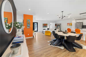 2160 SUNNYSIDE LANE, SARASOTA, FL 34239 Sold 12/18/24