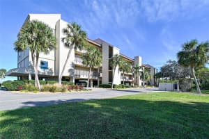 4600 GULF OF MEXICO DRIVE, LONGBOAT KEY, FL 34228 Sold 05/15/25