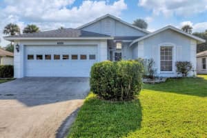 6933 43rd Ct E, SARASOTA