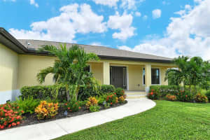 260 INDIAN CREEK DRIVE, ROTONDA WEST, FL 33947 - MLS#MFRA4624350