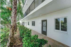 8911 MIDNIGHT PASS ROAD, SARASOTA, FL 34242 Sold 06/20/25