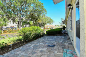 390 301 BOULEVARD, BRADENTON, FL 34205 Sold 12/13/24