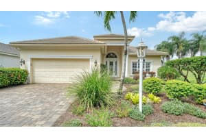 7053 LENNOX PLACE, UNIVERSITY PK, FL 34201 Sold 12/02/24