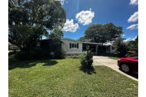 1013 ANN AVENUE, LADY LAKE, FL 32159 Sold 10/21/24