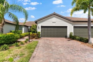 17611 CAMDEN DRIVE, LAKEWOOD RANCH, FL 34202 Sold 03/31/25