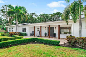 2640 DESOTO ROAD, SARASOTA, FL 34234 Sold 11/27/24