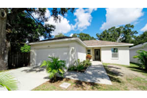 823 32nd Ave E, BRADENTON