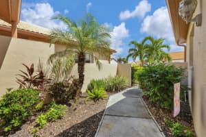 4216 MARSEILLES AVENUE, SARASOTA, FL 34233 Sold 12/04/24
