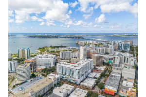 111 PINEAPPLE AVENUE, SARASOTA, FL 34236 Sold 12/30/24
