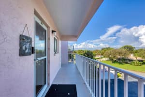 910 GOLDEN BEACH BOULEVARD, VENICE, FL 34285 Sold 02/07/25