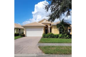 4218 REFLECTIONS PARKWAY, SARASOTA, FL 34233 Sold 01/02/25
