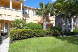3726 82ND AVENUE CIRCLE, SARASOTA, FL 34243 Sold 12/03/24