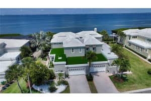 3464 MISTLETOE LANE, LONGBOAT KEY, FL 34228 Sold 12/20/24
